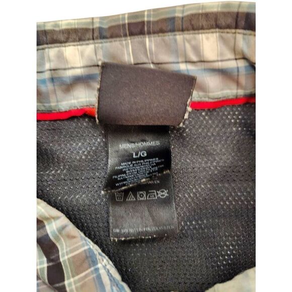 The North Face plaid nylon blend Button up Shirt Men's Large Chest Pockets - Picture 4 of 8